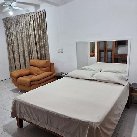 Apartamento Las Margaritas Casa De Huespedes Cancún Exterior foto