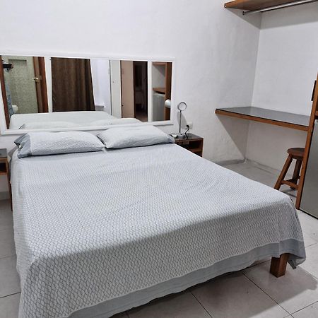 Apartamento Las Margaritas Casa De Huespedes Cancún Exterior foto